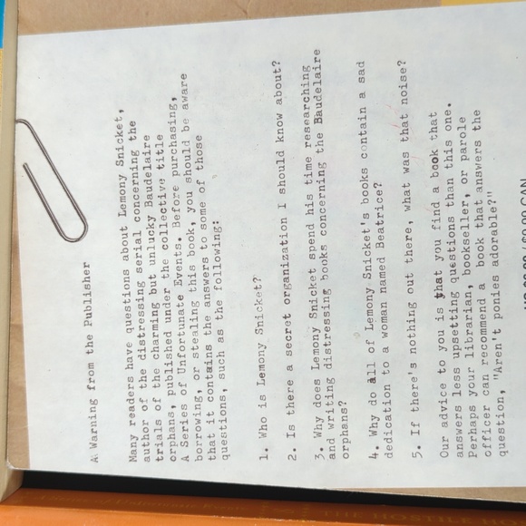 LOT OF 4 LEMONY SNICKET BOOKS 1 HARDBACK - Picture 10 of 10